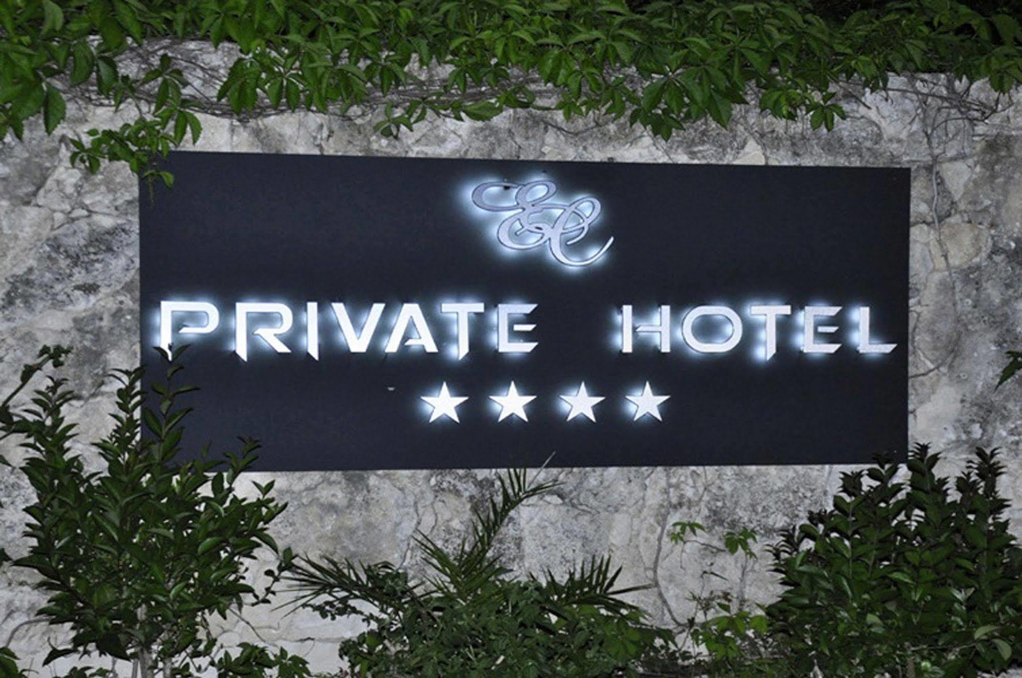 Private Hôtel Porto-Vecchio  Ngoại thất bức ảnh